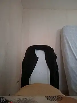 kx93 online show from December 2025 10:43:01 AM