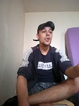 kx93 online show from November 2025 02:10:02 PM