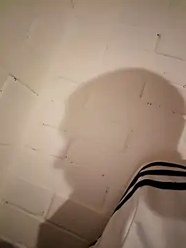 Snapshot of Suggarwhite18CM chatting on October 2025 05:22:02 AM Suggarwhite18CM online show from October 2025 05:22:02 AM