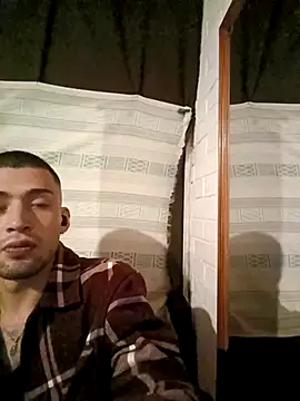 Snapshot of Suggarwhite18CM chatting on November 2025 06:41:01 AM Suggarwhite18CM online show from November 2025 06:41:01 AM