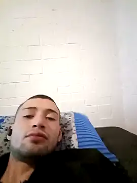 Snapshot of Suggarwhite18CM chatting on October 2025 10:47:02 AM Suggarwhite18CM online show from October 2025 10:47:02 AM