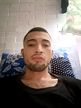 Snapshot of Suggarwhite18CM chatting on October 2025 04:22:02 PM Suggarwhite18CM online show from October 2025 04:22:02 PM