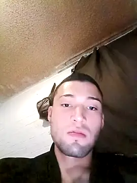 Snapshot of Suggarwhite18CM chatting on October 2025 11:16:01 PM Suggarwhite18CM online show from October 2025 11:16:01 PM