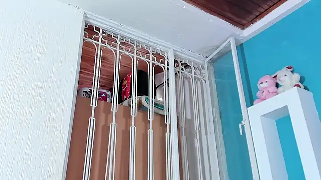 Cuty sexy hot online show from March 2026 11:45:02 AM