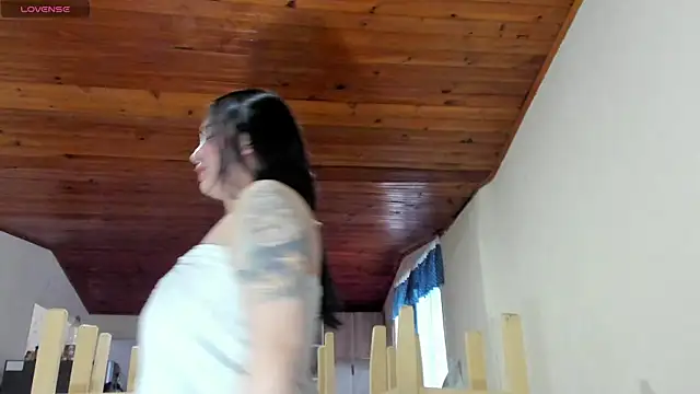 Snapshot of Cuty_sexy_hot chatting on July 2026 11:49:01 AM Cuty sexy hot online show from July 2026 11:49:01 AM