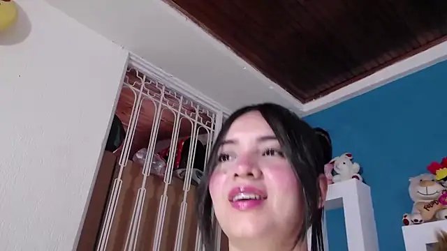 Cuty sexy hot online show from January 2026 11:50:01 AM