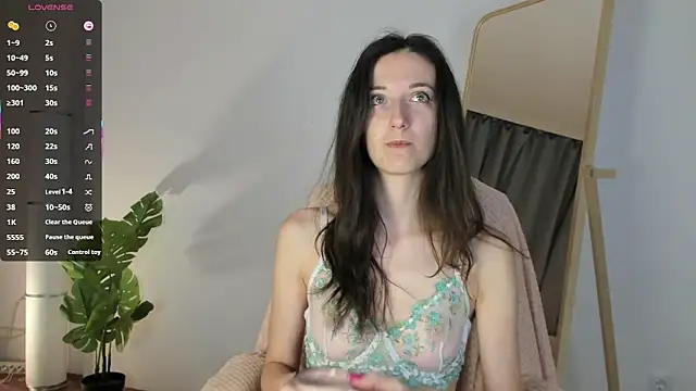 Ketty Belly online show from October 2025 07:42:02 AM