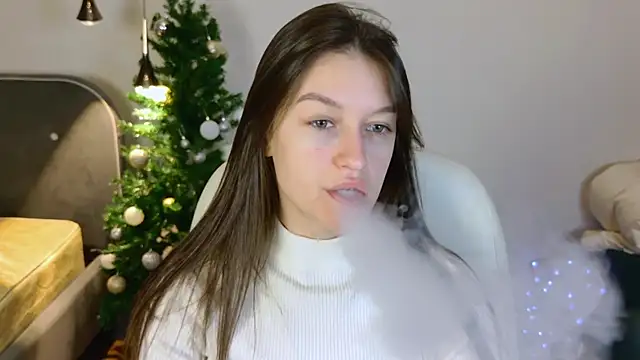 Snapshot of Alice__grace chatting on January 2025 09:32:01 PM Alice  grace online show from January 2025 09:32:01 PM