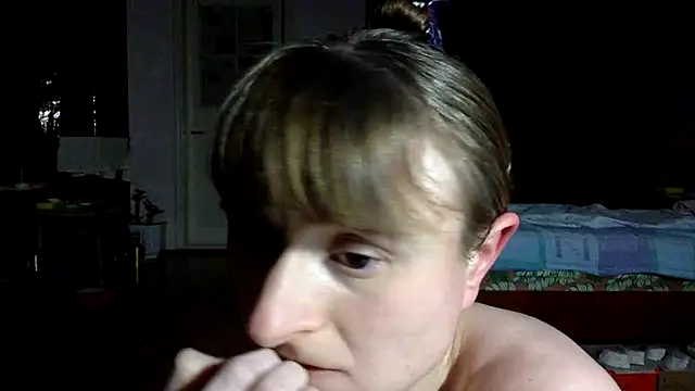 Snapshot of KlavdiaPetrivna chatting on December 2025 07:19:01 PM KlavdiaPetrivna online show from December 2025 07:19:01 PM