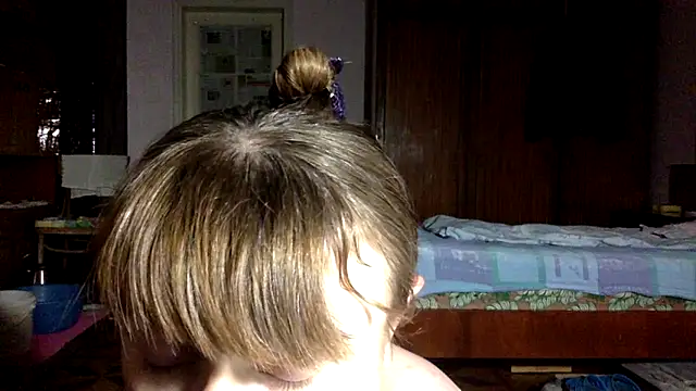 Snapshot of KlavdiaPetrivna chatting on October 2025 08:41:01 PM KlavdiaPetrivna online show from October 2025 08:41:01 PM