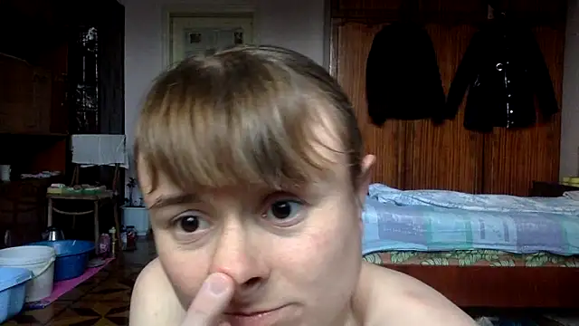 Snapshot of KlavdiaPetrivna chatting on November 2025 06:29:02 AM KlavdiaPetrivna online show from November 2025 06:29:02 AM