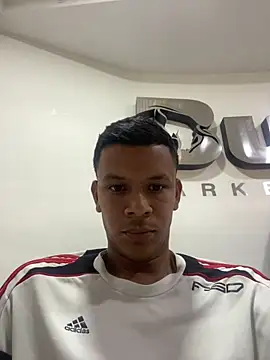 Snapshot of Onel9701 chatting on March 2026 06:45:02 PM Onel9701 online show from March 2026 06:45:02 PM