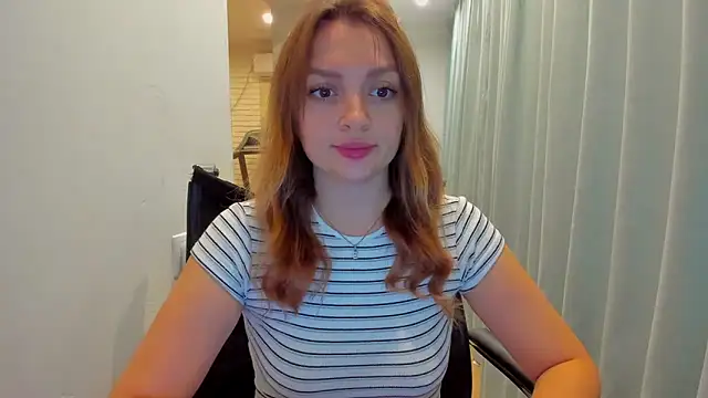 Snapshot of realfairy chatting on September 2025 08:58:02 PM realfairy online show from September 2025 08:58:02 PM