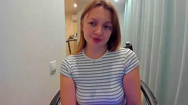 Snapshot of realfairy chatting on October 2025 09:59:01 PM realfairy online show from October 2025 09:59:01 PM