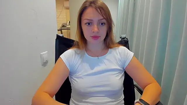 Snapshot of realfairy chatting on October 2025 07:48:02 PM realfairy online show from October 2025 07:48:02 PM