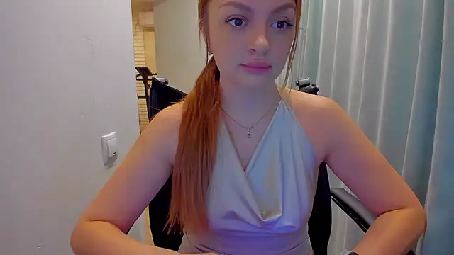Snapshot of realfairy chatting on February 2025 09:03:02 PM realfairy online show from February 2025 09:03:02 PM