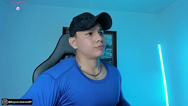 Snapshot of RoyConstance chatting on November 2025 04:05:02 AM RoyConstance online show from November 2025 04:05:02 AM