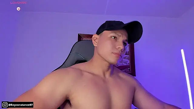 Snapshot of RoyConstance chatting on December 2025 01:27:01 AM RoyConstance online show from December 2025 01:27:01 AM