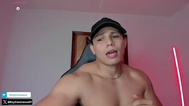 Snapshot of RoyConstance chatting on October 2025 04:03:01 AM RoyConstance online show from October 2025 04:03:01 AM