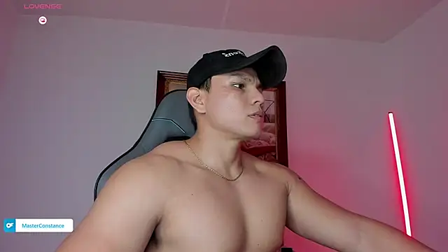 RoyConstance online show from October 2025 04:02:02 AM