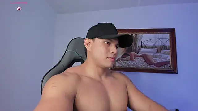 RoyConstance online show from March 2026 03:52:01 AM