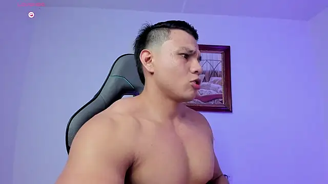 RoyConstance online show from February 2026 05:18:02 AM