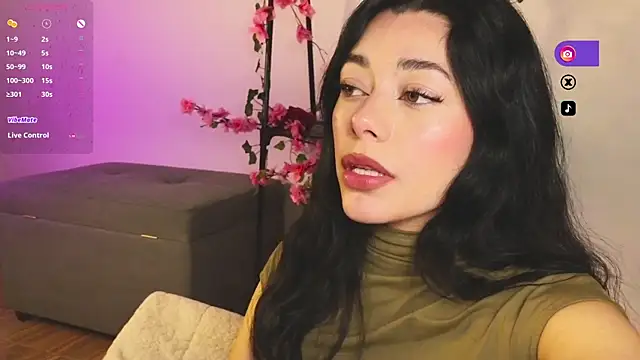 Soffimoon  online show from September 2025 03:35:02 AM