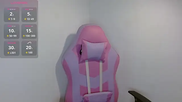 yulissa18 online show from March 2026 07:37:01 AM