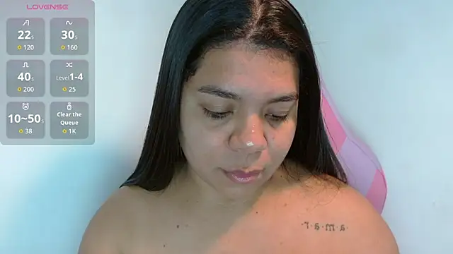 yulissa18 online show from March 2026 10:14:01 PM