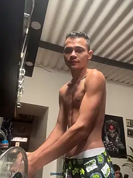 soyander03  online show from January 2025 02:52:01 PM