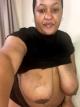 Missmoox24 online show from September 2025 11:33:01 PM