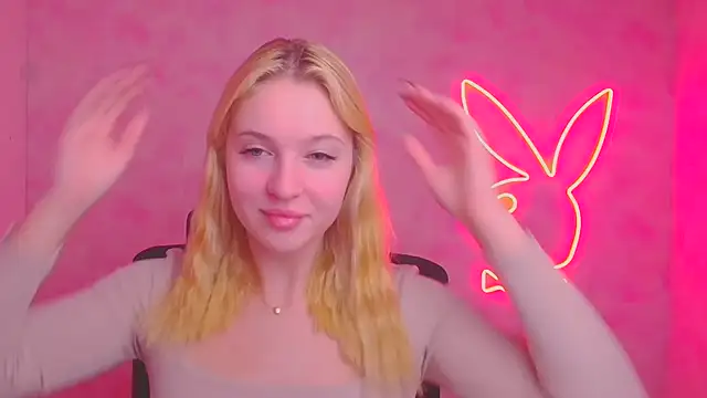 Milka kiss  online show from November 2025 06:51:02 AM