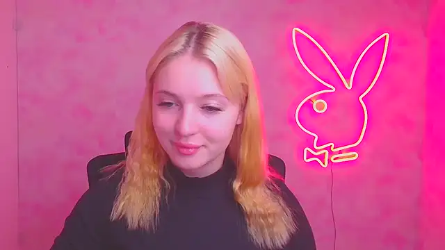 Milka kiss  online show from November 2025 12:32:02 PM