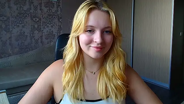 Snapshot of Milka_kiss_ chatting on July 2026 04:09:01 PM Milka kiss online show from July 2026 04:09:01 PM