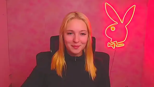 Milka kiss  online show from October 2025 01:25:01 PM