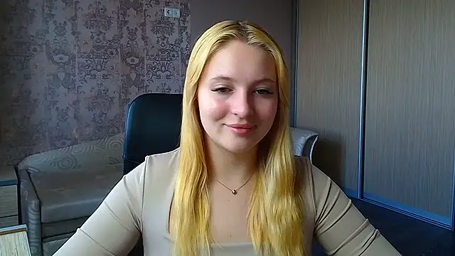 Snapshot of Milka_kiss_ chatting on June 2026 11:42:02 AM Milka kiss online show from June 2026 11:42:02 AM