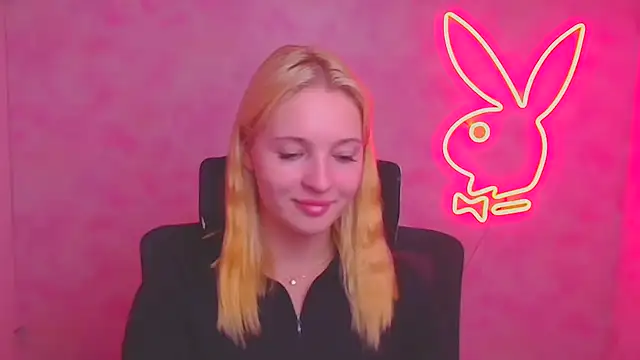 Milka kiss  online show from September 2025 11:49:02 AM