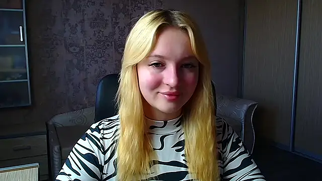 Milka kiss  online show from May 2026 08:18:02 AM