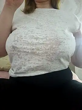 Snapshot of _tasechka_ chatting on December 2024 01:33:02 PM tasechka online show from December 2024 01:33:02 PM