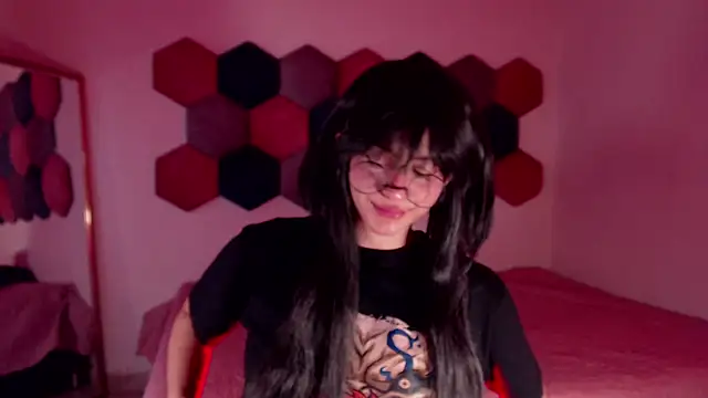 liz-beths online show from March 2025 01:56:01 PM