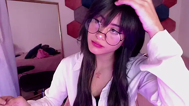 liz-beths online show from February 2025 02:04:02 PM