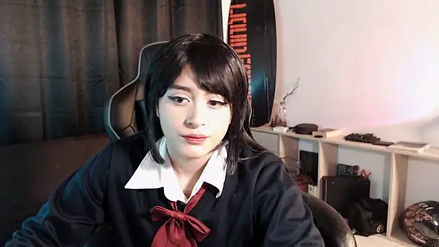 liz-beths online show from December 2025 03:17:01 AM