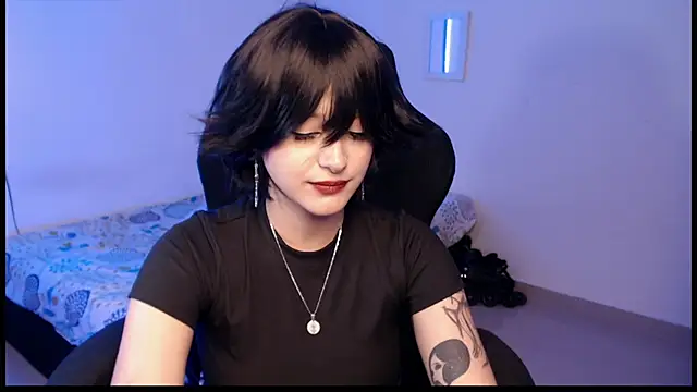 liz-beths online show from May 2026 01:23:01 AM