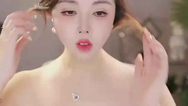 Qiaoqiao  online show from January 2026 04:03:02 PM