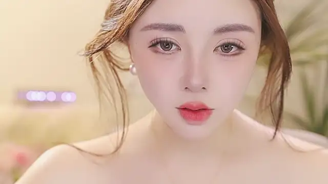 Qiaoqiao  online show from March 2026 04:12:02 PM