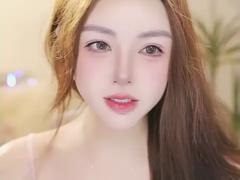 Snapshot of Qiaoqiao_ chatting on May 2026 04:13:01 PM Qiaoqiao online show from May 2026 04:13:01 PM
