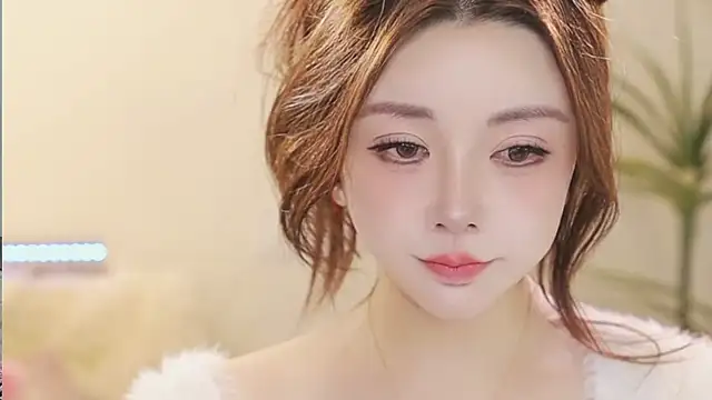 Qiaoqiao  online show from March 2026 12:52:01 PM