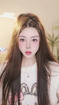 Snapshot of Qiaoqiao_ chatting on June 2026 04:11:02 PM Qiaoqiao online show from June 2026 04:11:02 PM