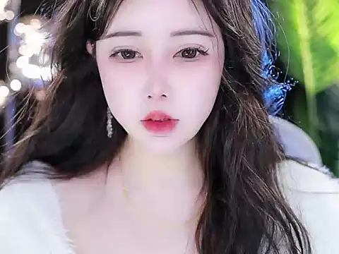 Qiaoqiao  online show from March 2025 09:37:01 PM