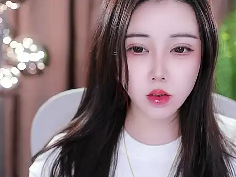 Qiaoqiao  online show from February 2025 10:07:01 AM